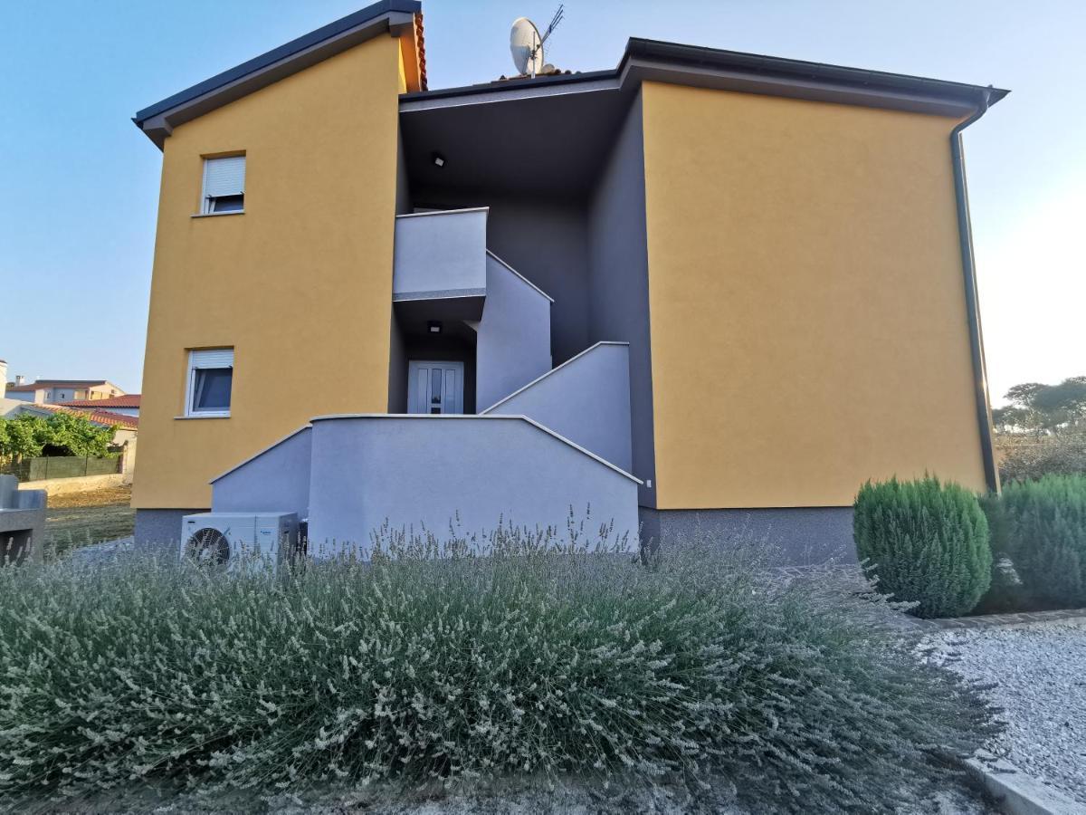 Casa Matea - 90 M From The Sea, New Private Swimming Pool Apartment *